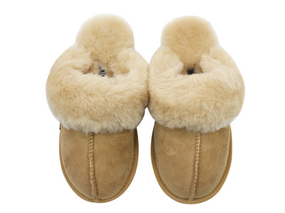 Comfortable women's slippers | Felt, wool and sheepskin slippers ...