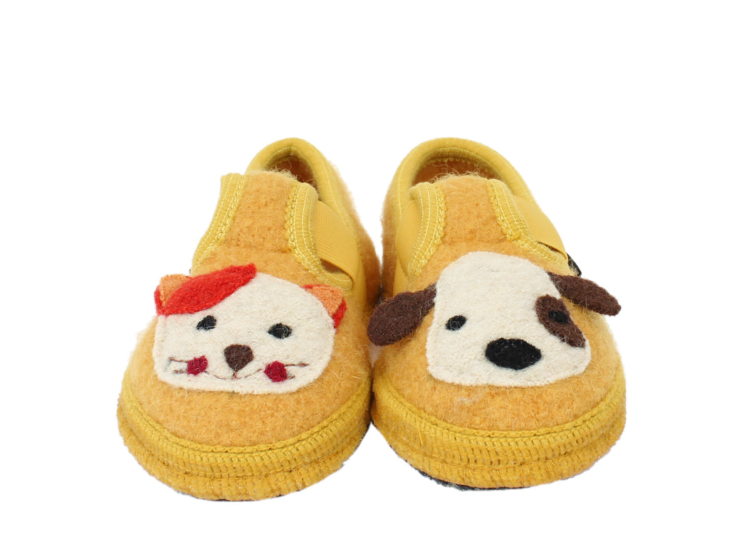 Childrens slippers hot sale