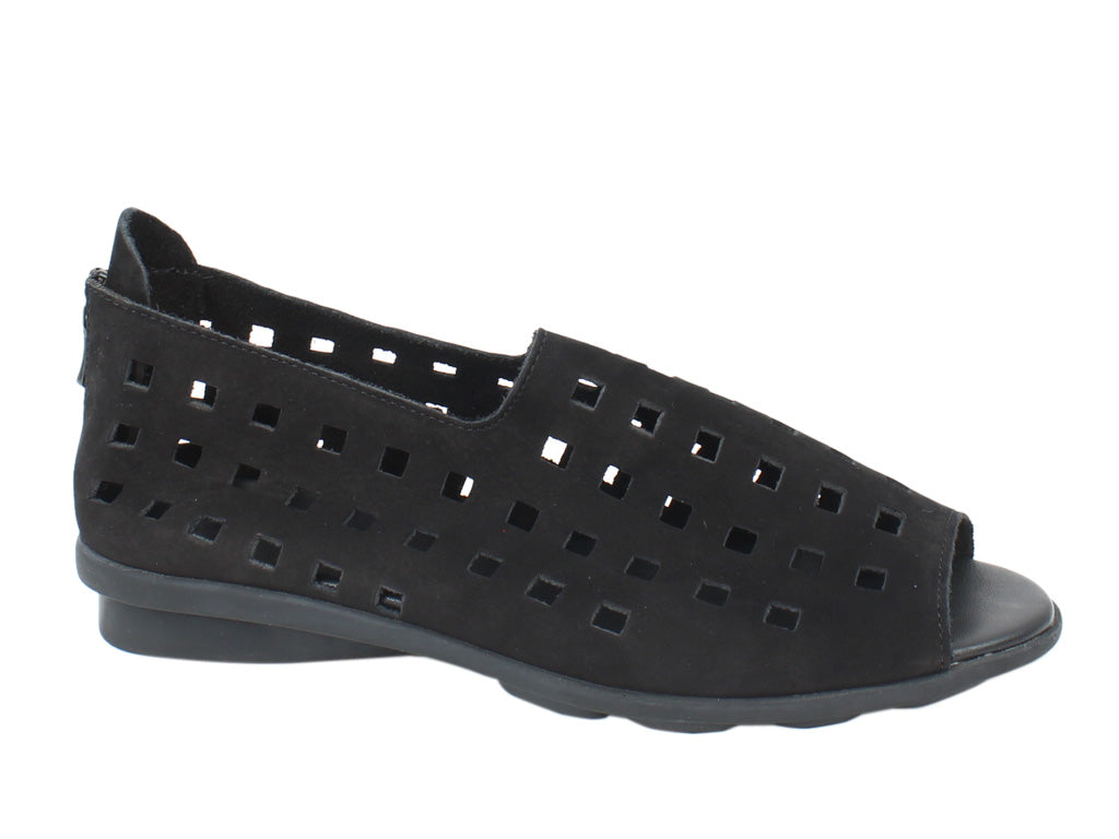 Arche store sandals 2019